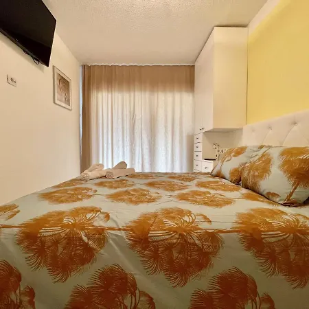 Appartement Golden Palm Tree *