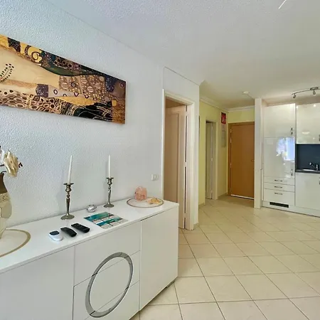 Golden Palm Tree Appartement